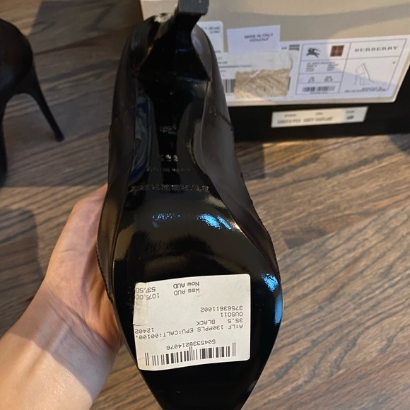 Burberry runway heels - Picture 2 of 2